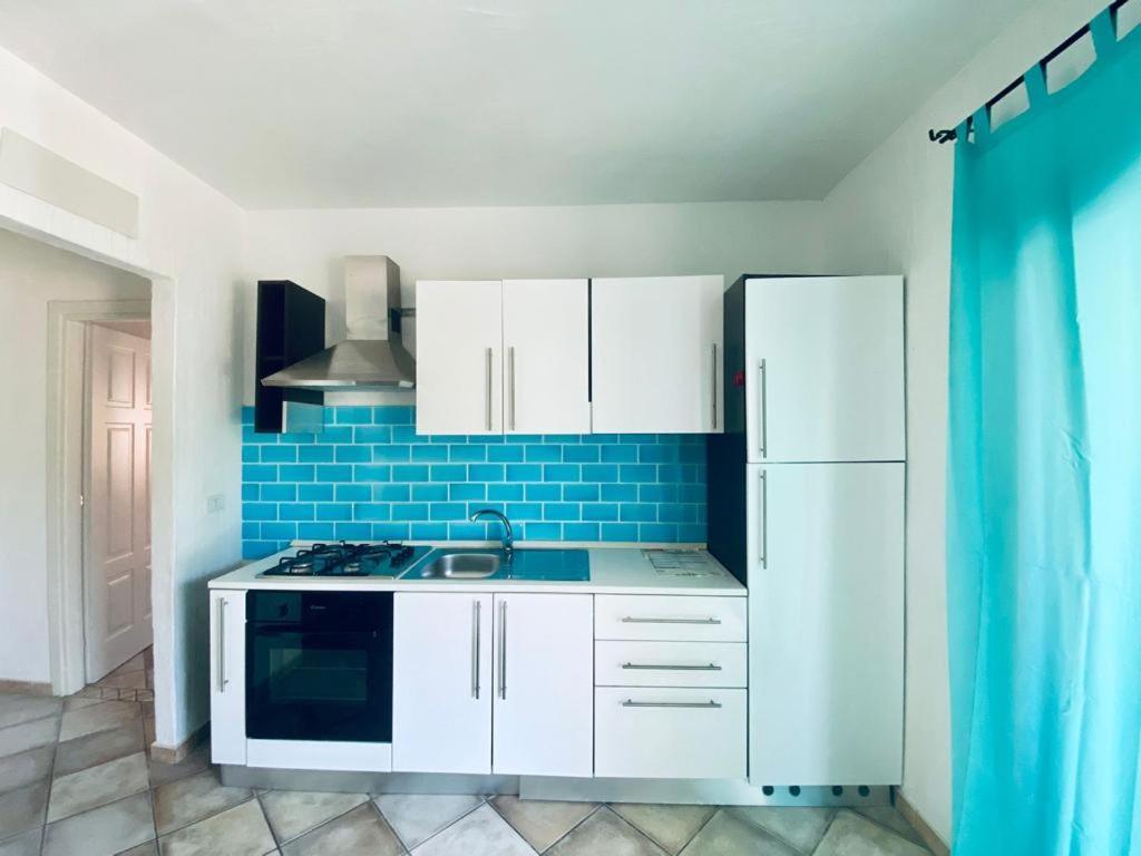Residenze Il Girasole Aparthotel Golfo Aranci Exterior photo