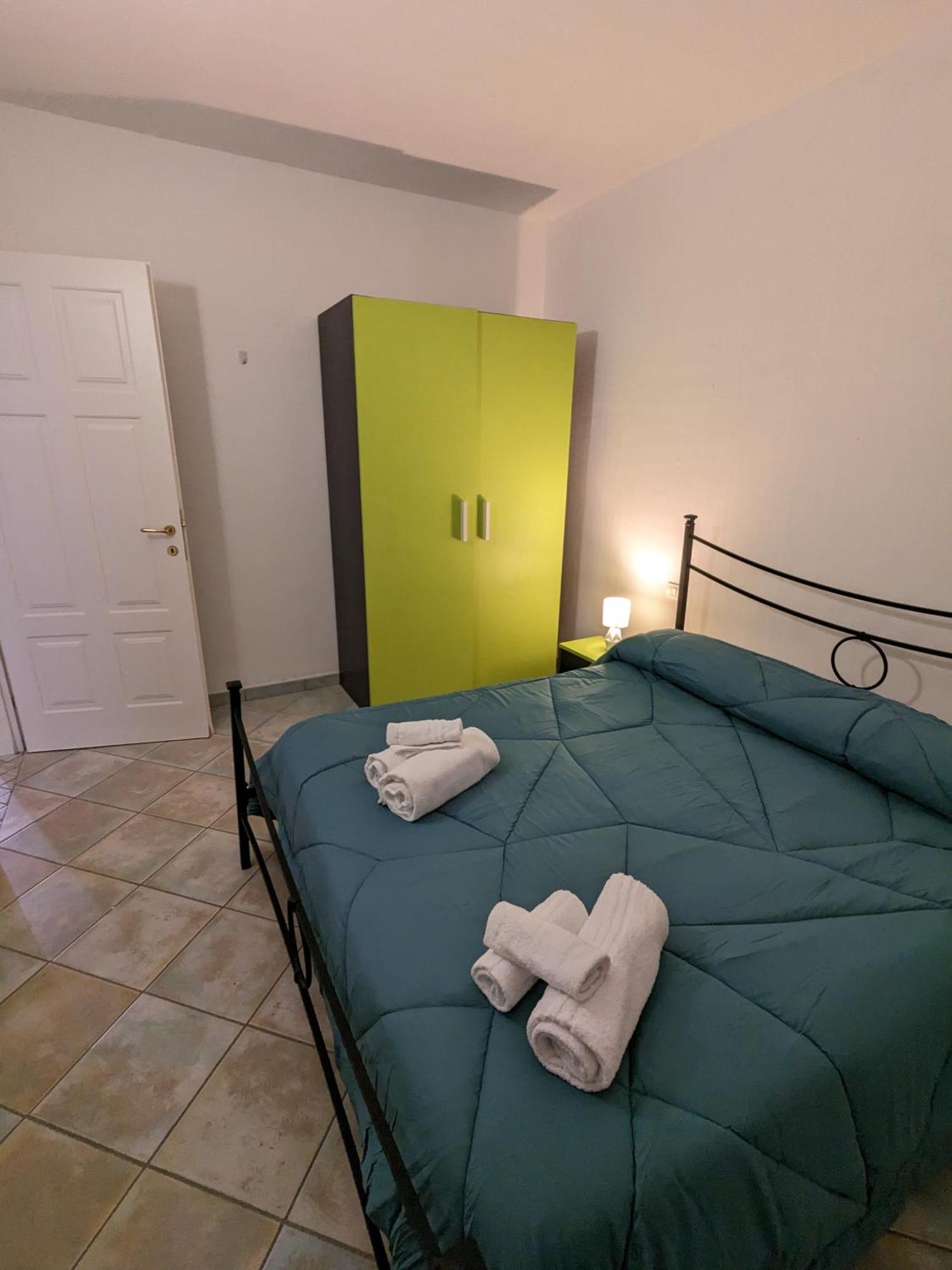 Residenze Il Girasole Aparthotel Golfo Aranci Exterior photo